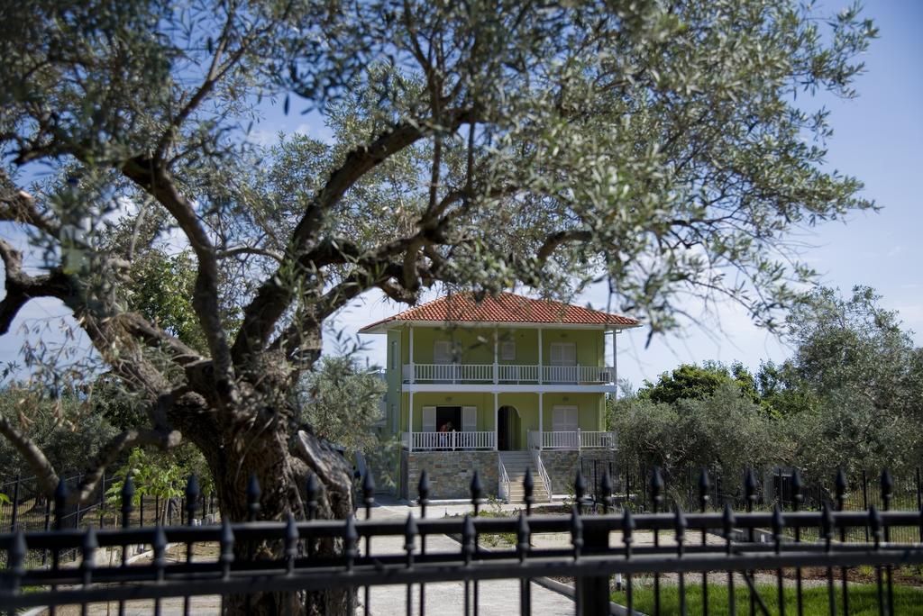 Апартаменты Olivegrove House Вурвуру Экстерьер фото